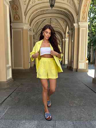 Женский летний базовый костюм двойка: шорты + рубашка свободного кроя лен бохо 46/48, Лимонный Одесса