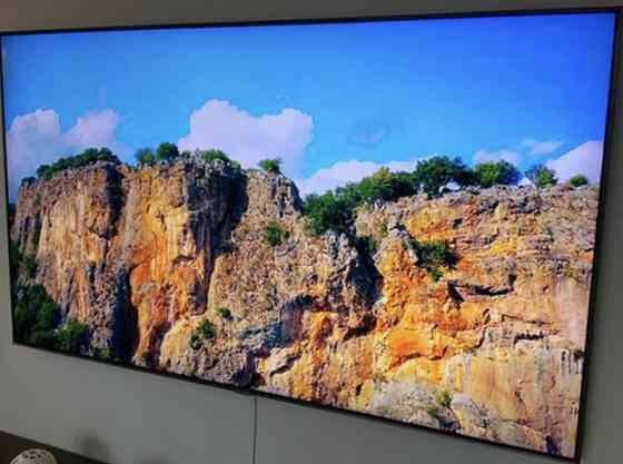 Телевизор Samsung Smart TV 65