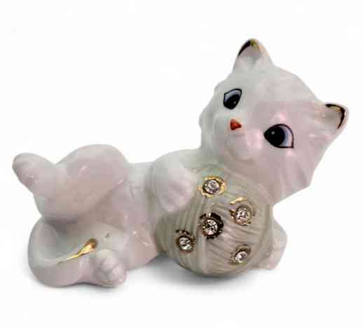 Статуэтка из фарфора Котик с клубком Киев