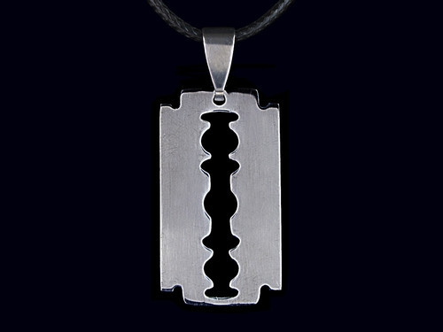 Кулон Лезо на шнурку Київ - фото 1