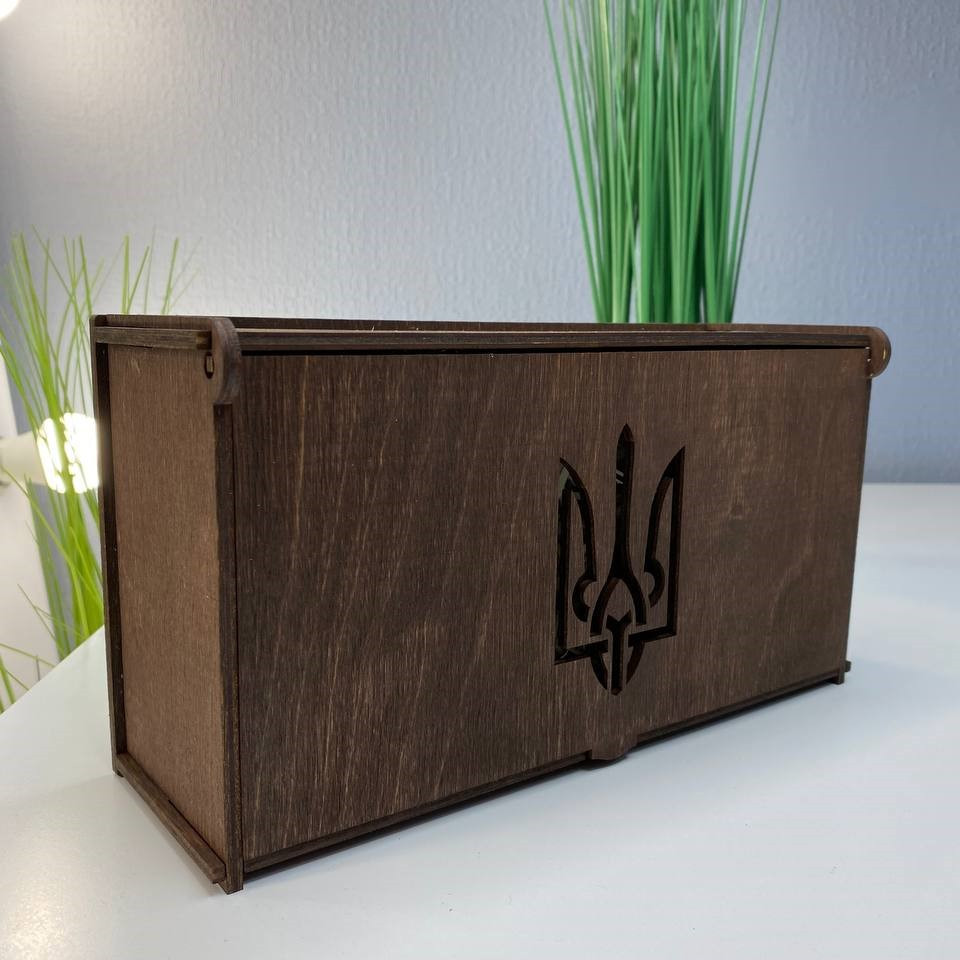 Дерев'яна коробка з гербом України 25х12,5х7,3, подарункове паковання квадратне коричневеMasterSem Київ - фото 2