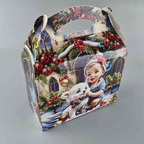 Новогодняя подарочная картонная упаковка для конфет (800грм) №210 