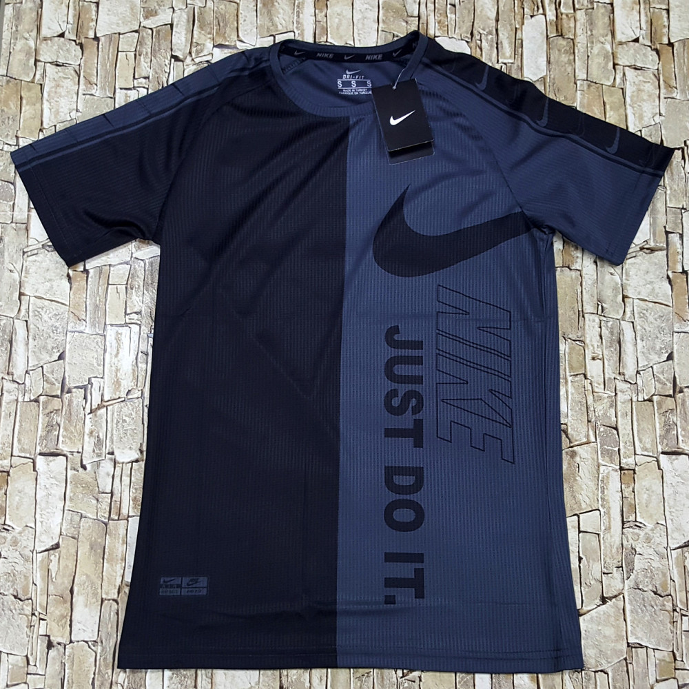 Чоловіча футболка Nike. 52 Київ - фото 1