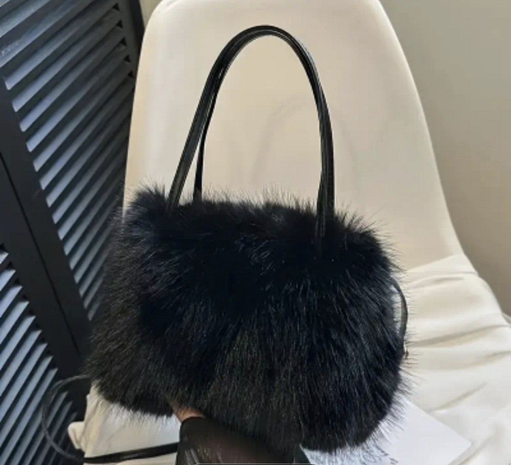 Маленька сумочка зі штучного хутра Чорна Смела - изображение 2