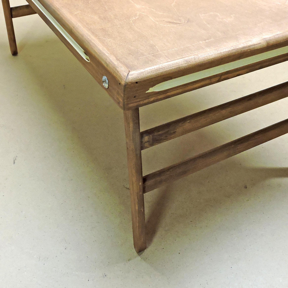 Столик-поднос для завтрака 