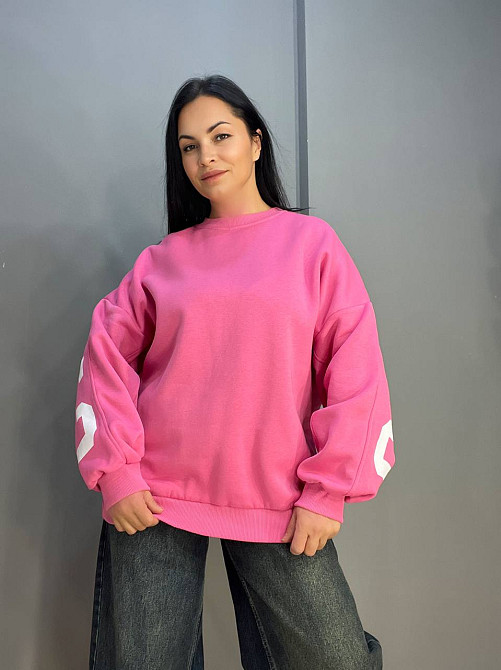 Світшот жіночий DAVRAS 8174 оверсайз подовжений напис на спині CHICAGO утеплений на флісі one size малиновий, малиновий, one size Київ - фото 5