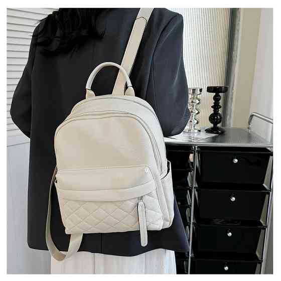 Жіночий наплічник для прогулянок 30х23х12, шкіряний рюкзак, білий Кам'янське