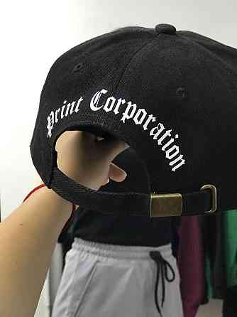 Черная кепка\ бейсболка с принтом - 