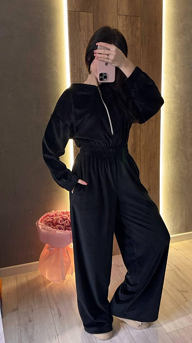 Жіночий стильний повсякденний комбінезон велюр плюш Одеса - фото 9