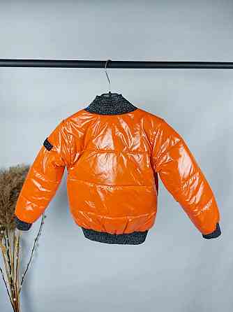 Демисезонная оранжевая куртка бомбер для девочек 104,110,116 Николаев
