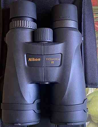 Профессиональный бинокль высокого качества Nikon Monarch. Киев