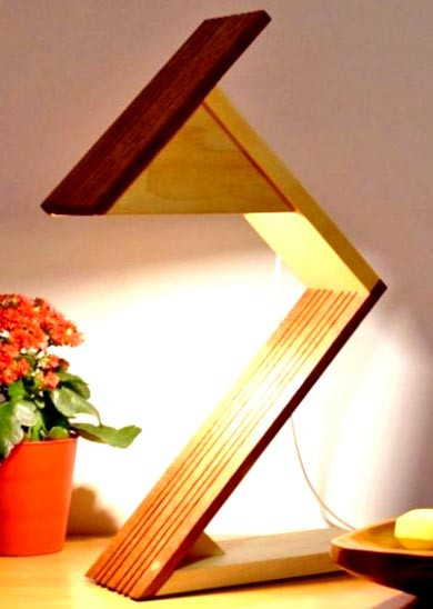 Светильник настольный 