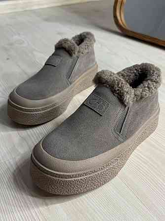 Ботинки женские Hengji 660-6 замшевые кеды на меху бежевые, 36, 23 см Киев