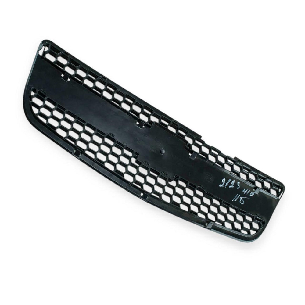 Решетка радиатора 2123 новый образец (рестайлинг) Мукачево - изображение 1