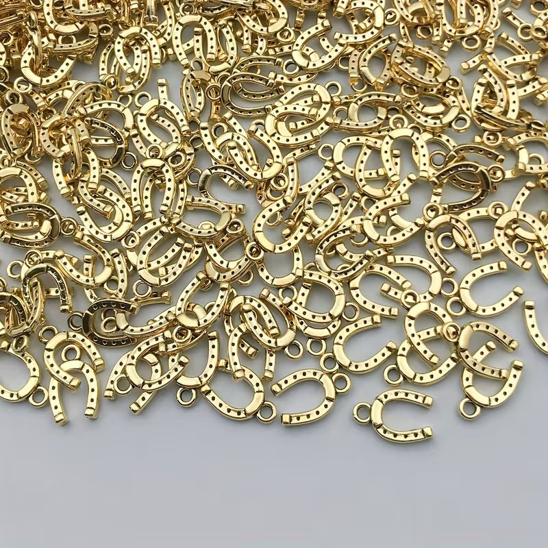 Набор золотистых мини-подков для украшений – 10 шт Киев - изображение 3