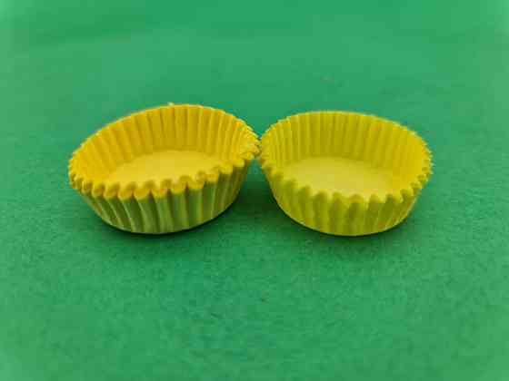 Тартолетка для кексів "Кругла жовта"D30 H9,5 (100шт)/3а/ (1 уп.) Харків