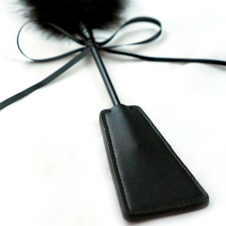 Черное перышко со шлепалкой - Черный – Садо-мазо Винница - изображение 2