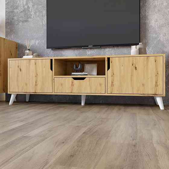 Тумба под телевизор с белыми ножками М-ЗОН Борн 1600 Дуб Артизан (MZN-031082) Львов