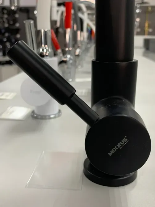 Змішувач для кухні з під'єднанням під фільтр MIXXUS PREMIUM BAROLO 021 чорний з підставкою (MI5927) Чернівці - фото 8