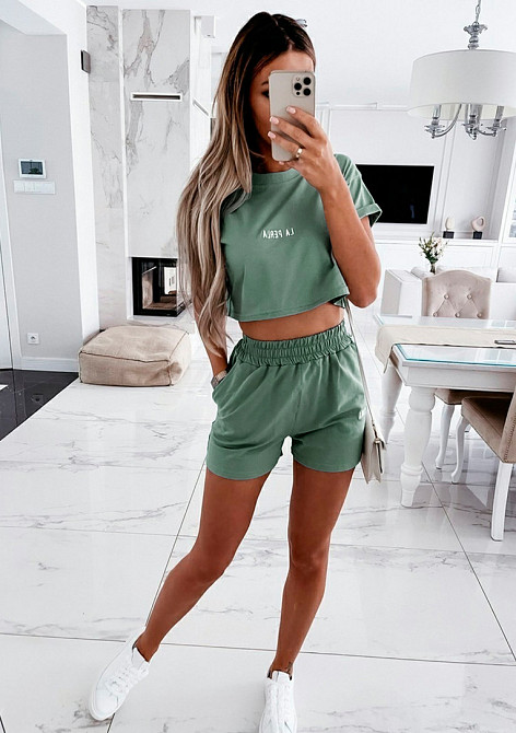 Костюм спортивний з шортами "La perla" оптом | Розпродаж моделі Фісташковий, 42-44 Київ - фото 3