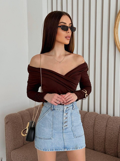 Женский романтичный боди с открытыми плечами трикотаж масло Шоколад Одесса - изображение 6