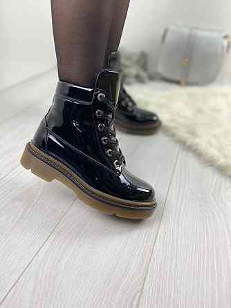 Черевики жіночі ARLEN чорні шкіра лакована зима 36-40 (БК-16/76 2850) Коломия