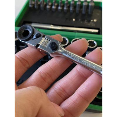 Набор бит Toptul и головок с трещоткой 1/4