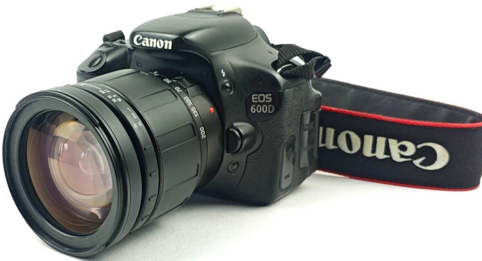 Дзеркальний Фотоапарат Canon EOS 600D з об'єктивом Tamron Київ - фото 8