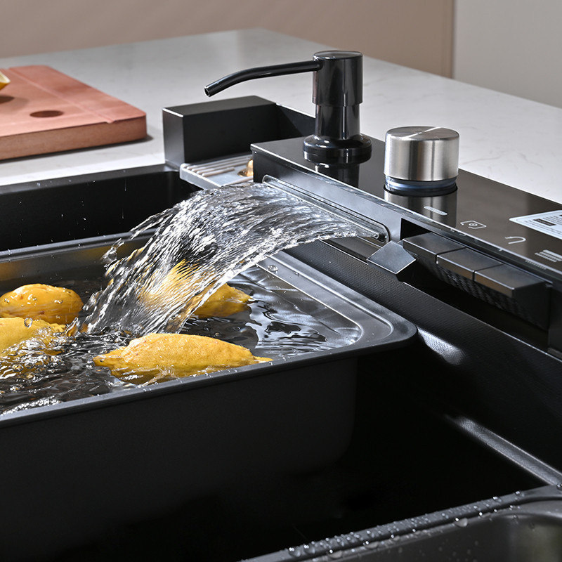 Кухонная мойка водопад Willda черная/Nano Black 75x46x22 см с панелью (535828353) Киев - изображение 9