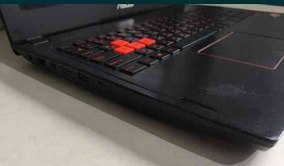Ноутбук ASUS ROG Strix GL502/ i7-6700HQ/ DDR4 16Gb/ GTX 1070 8Gb. Київ