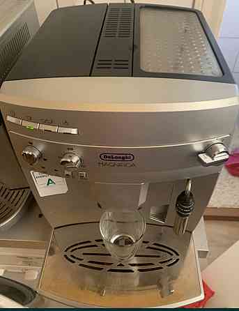 Кавомашина: Delonghi Magnifica Харків