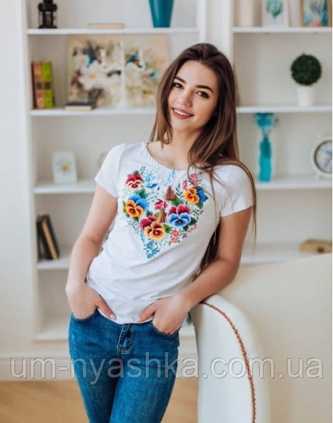 Вишиванка з коротким рукавом "Анюта" жіноча футболка вишиванка Кривий Ріг - фото 1