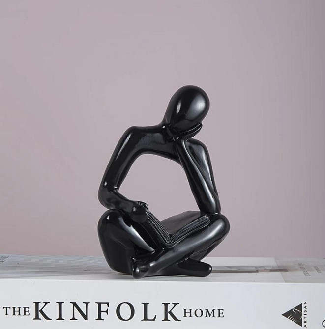 Фигурка смолы - универсальный декор для книжной полки. Подарок для книголюбов. Черная Киев - изображение 3