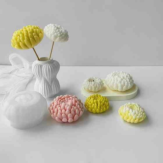 Силиконовая форма для изготовления свечи, молд 55 х 55 мм Хризантема для изделий из соевого,пчелиного воска и парафина Каменец-Подольский