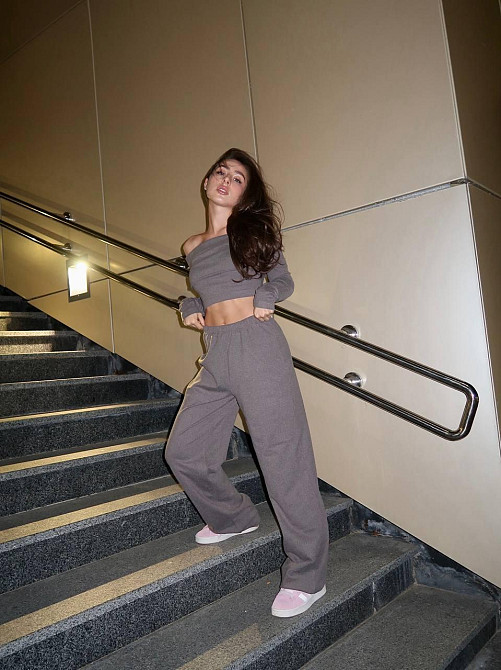 Жіночий затишний базовий костюм-двійка: топ і штани турецька ангора рубчик з в'язкою Сірий, 46/48 Одеса - фото 1