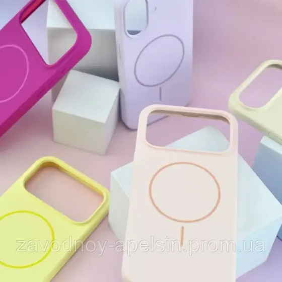 IPhone 17 Pro Чохол силіконовий мікрофібра Магсейф (бежевий) Одеса
