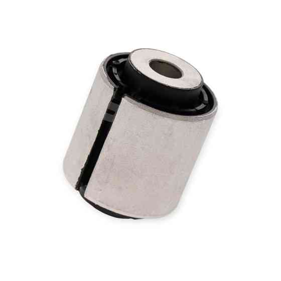 Сайлентблок заднего BMW 5 (E60), 7(E65) нижний задний рычага Мукачево