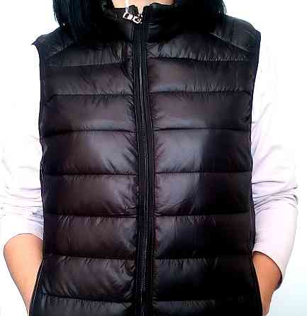 Женская полубатальная  стеганая жилетка Киев