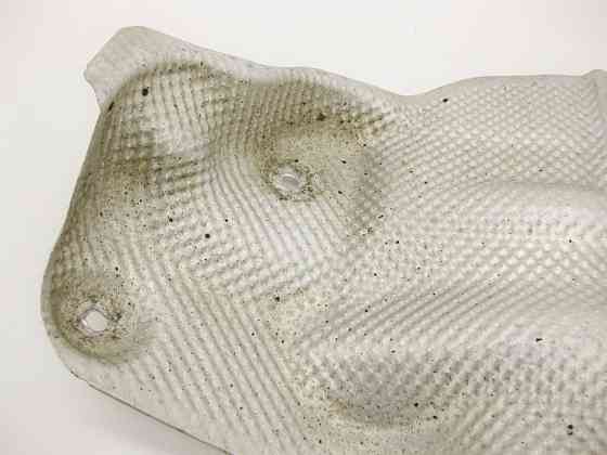 Mercedes-Benz  A1646823571 Захисний екран підлоги в центрі кузова праворуч ML W164 GL X164 Одеса