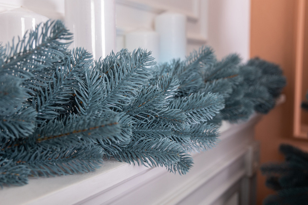 Гірлянда штучна хвойна 2 м блакитна Преміум Київ - фото 3