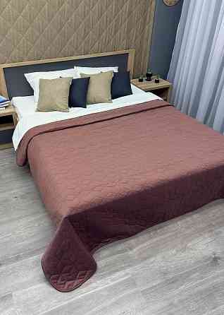 Покривало стьобане Decorator Велюр куб 220х240 см марсала (85-160) Київ