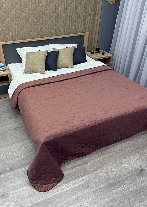 Покривало стьобане Decorator Велюр куб 220х240 см марсала (85-160) Київ - фото 5