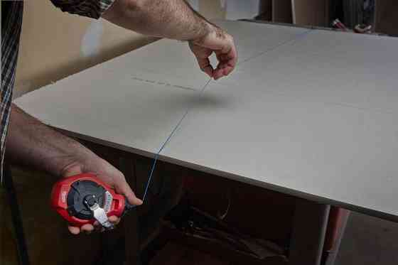 Шнур розмічальний довжиною 30 м/0,9 мм у комплекті з крейдовим порошком синій MILWAUKEE Одеса