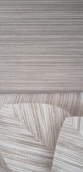 Шпалери вінілові на флізеліні Sintra Adria метрові однотонні тонка смужка структурні коричневі Київ - фото 3
