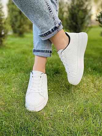 Fashion Кеди жіночі FASHION 136-320 білі (весна-осінь, еко-шкіра) (4416) 36-41 Коломыя