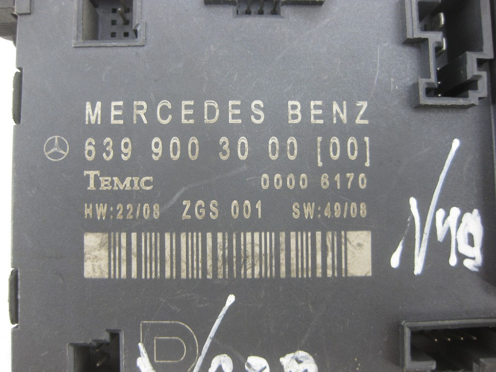 Mercedes-Benz  A6399003000 Блок керування передніх правих дверей V-class W639 W636 Одеса - фото 5