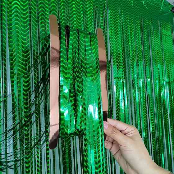 Дождик для фотозоны с блестящей голограммой 2 м на 1 м зеленый Киев