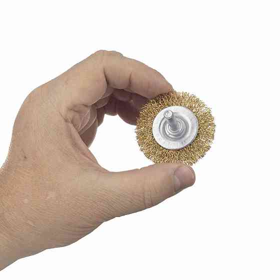 Щітка дротяна дископодібна Ø50мм хвостовик Ø6мм (латунированная) SIGMA (9013051) Рівне