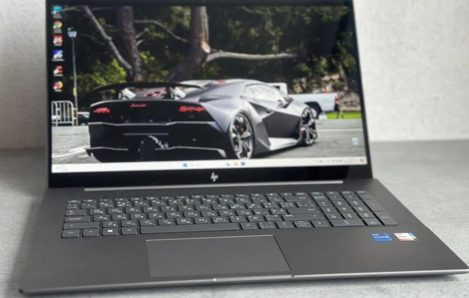 Ноутбук: HP ENVY (17.3