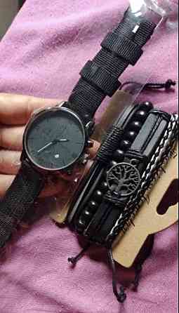 Подарочный набор для мужчин: наручные часы с 4 ориг. браслетами- диам 4см, длин 24см, шир рем 2см, без коробки Киев
